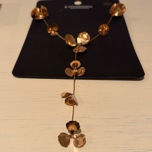 Stradivarius Gold Petal Lariat Necklace